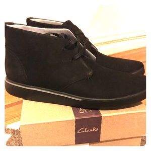 Clark’s Penwick Mezza Boot- size 8